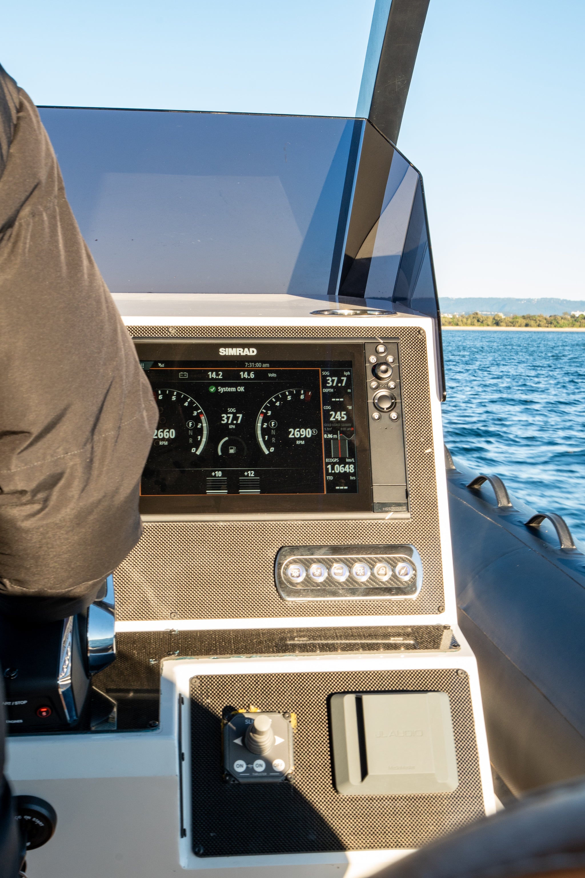 Deluxe NM 960 ALUMINIUM RIB