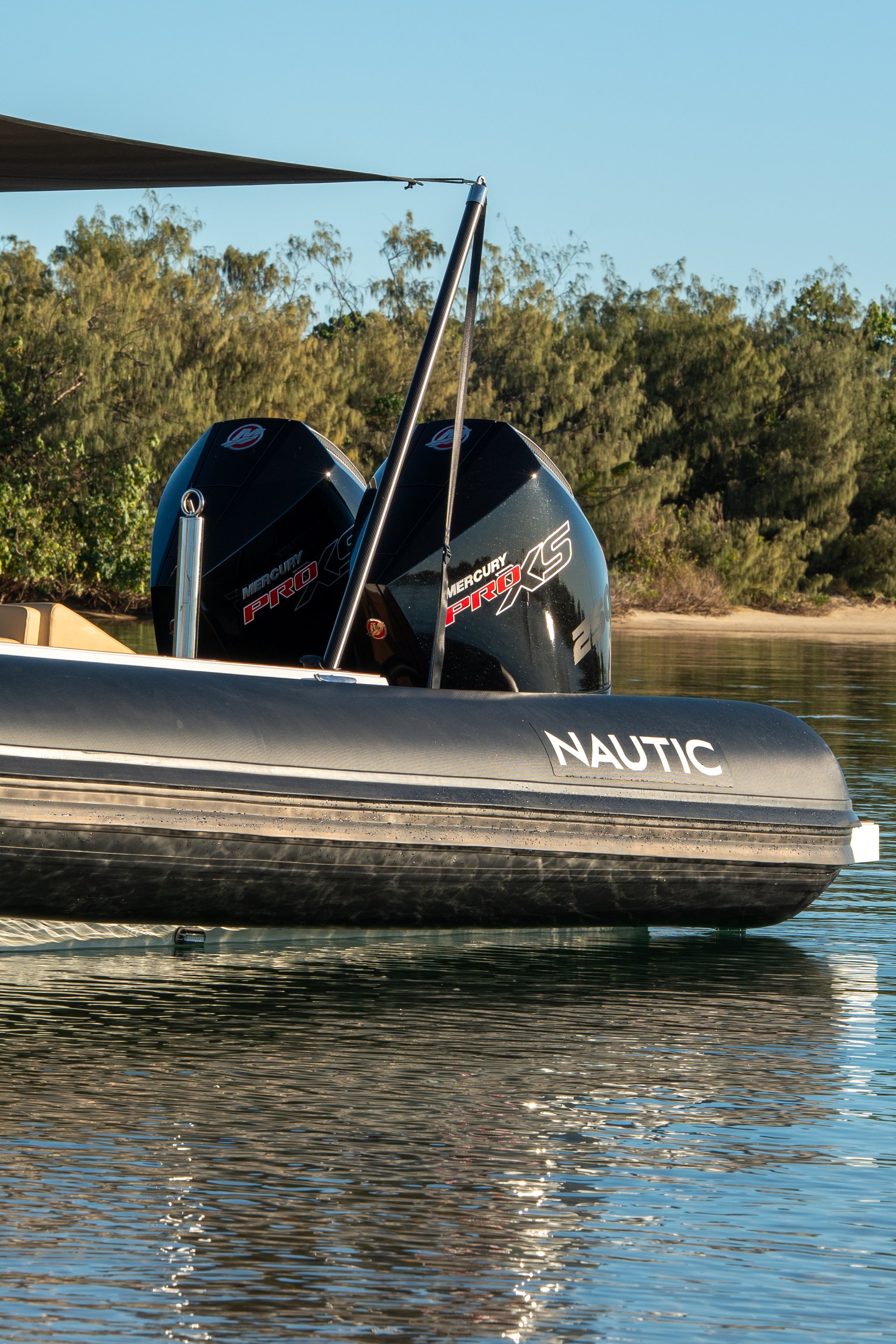 Deluxe NM 960 ALUMINIUM RIB