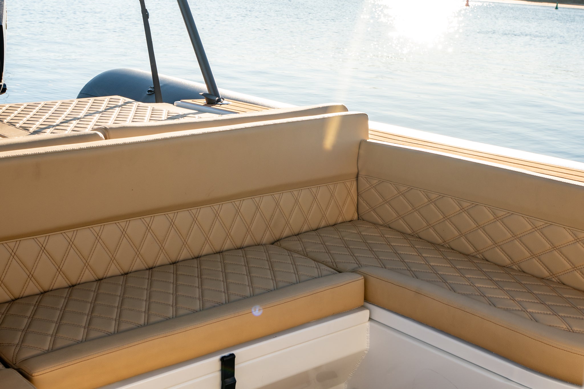 Deluxe NM 960 ALUMINIUM RIB