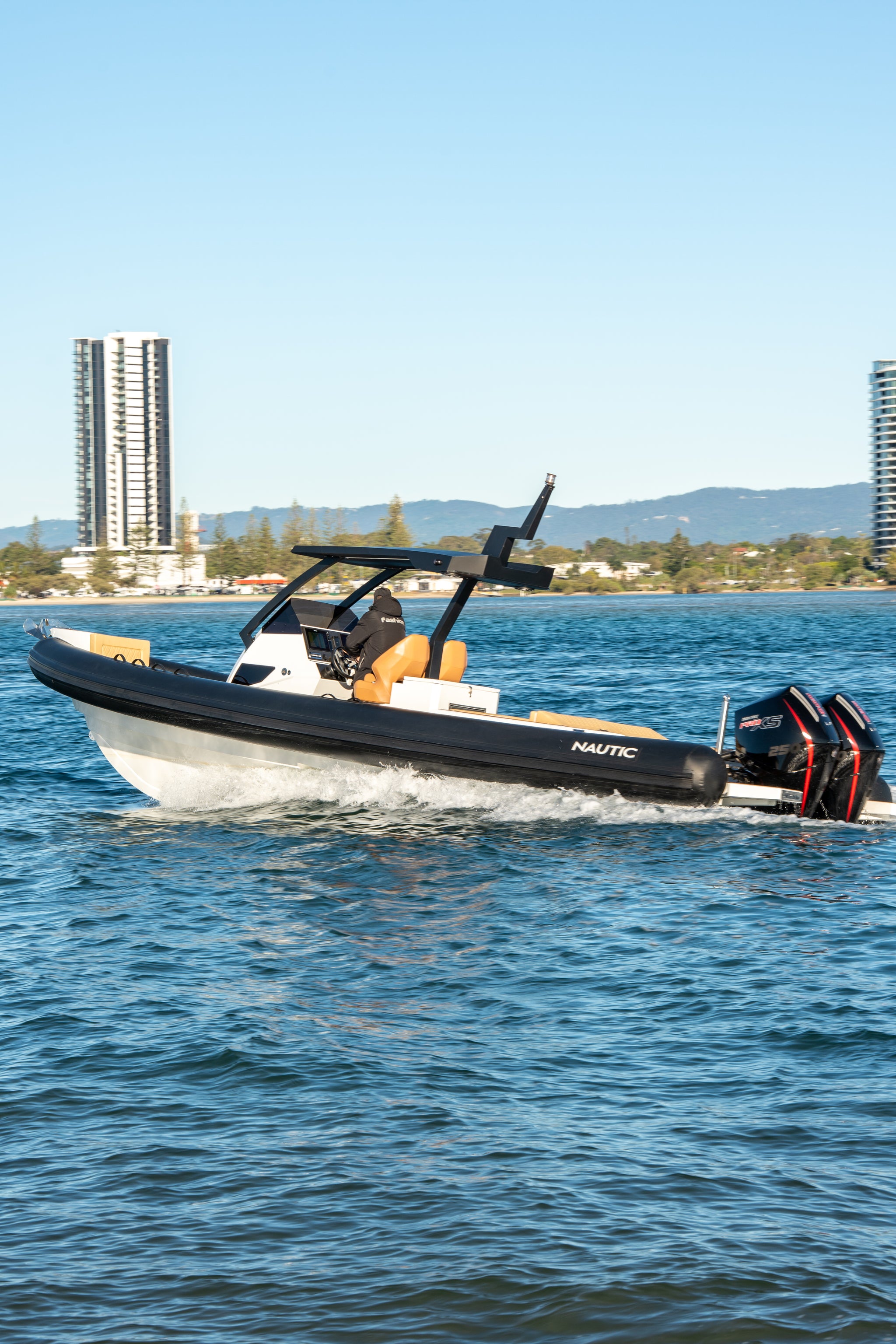Deluxe NM 960 ALUMINIUM RIB