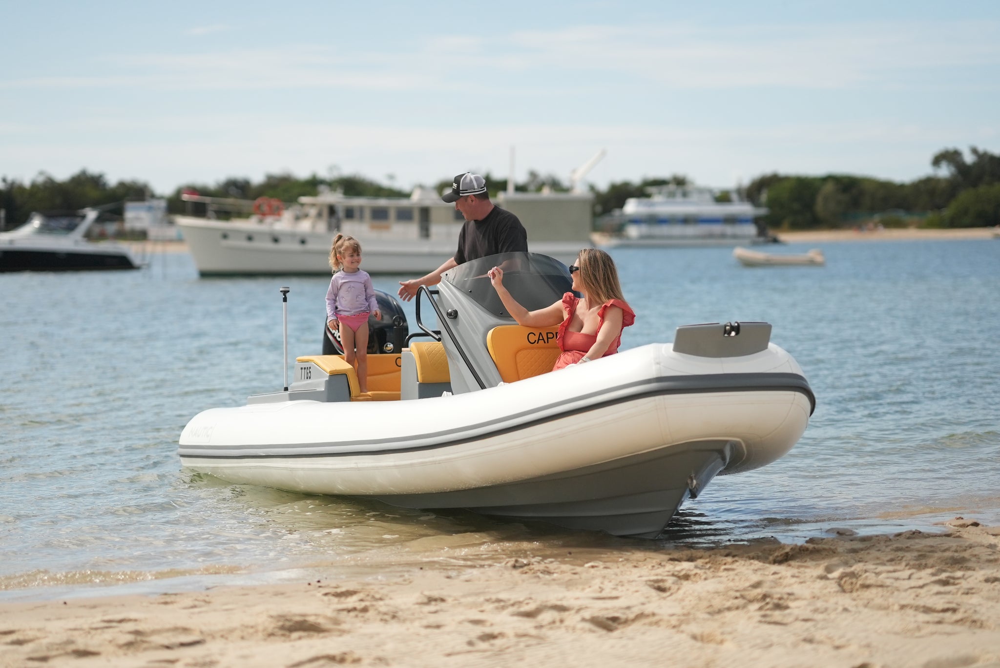 580 Capri Fibreglass RIB (Cream)