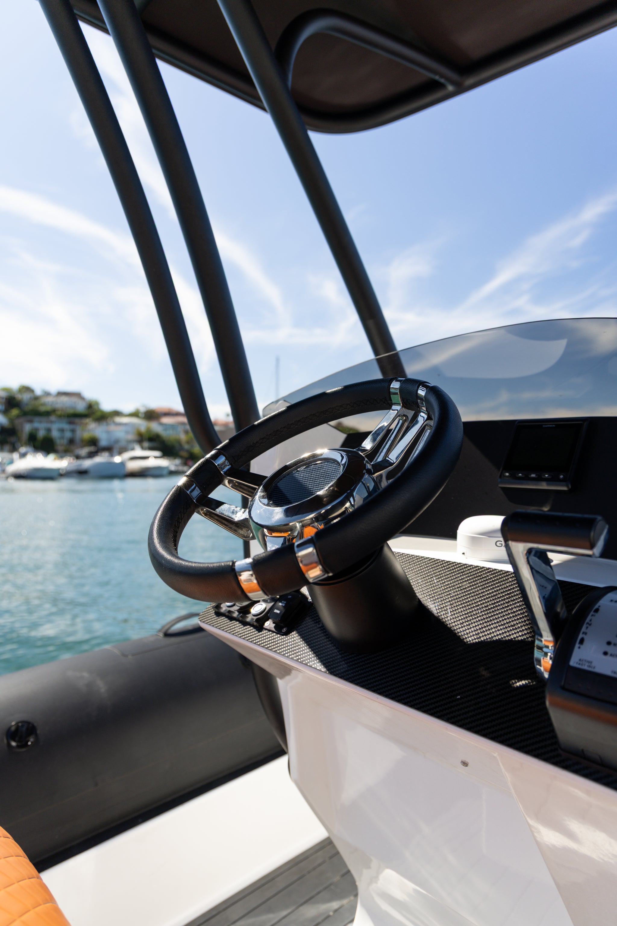 NM 680 Fibreglass RIB (Black)