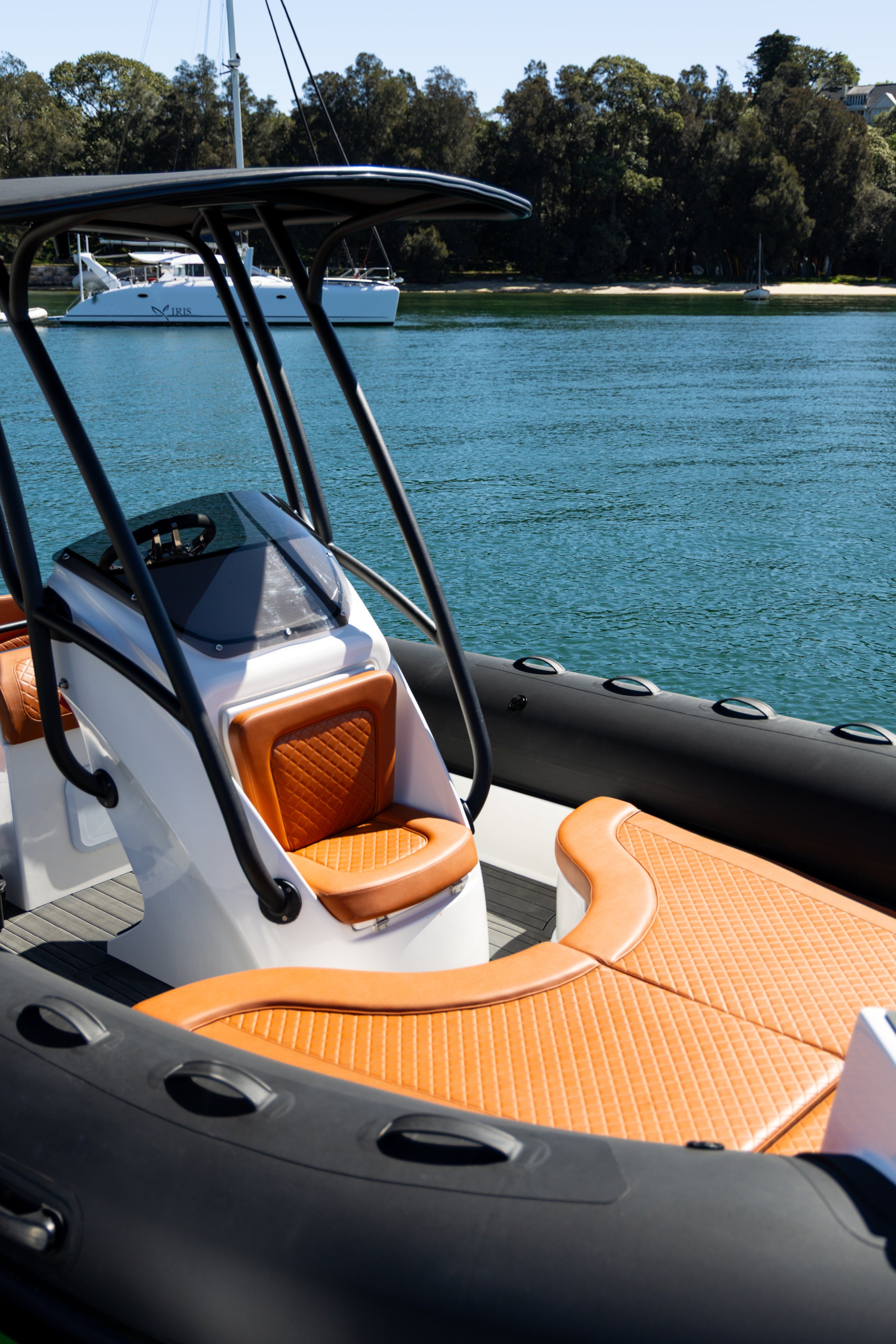 NM 680 Fibreglass RIB (Black)