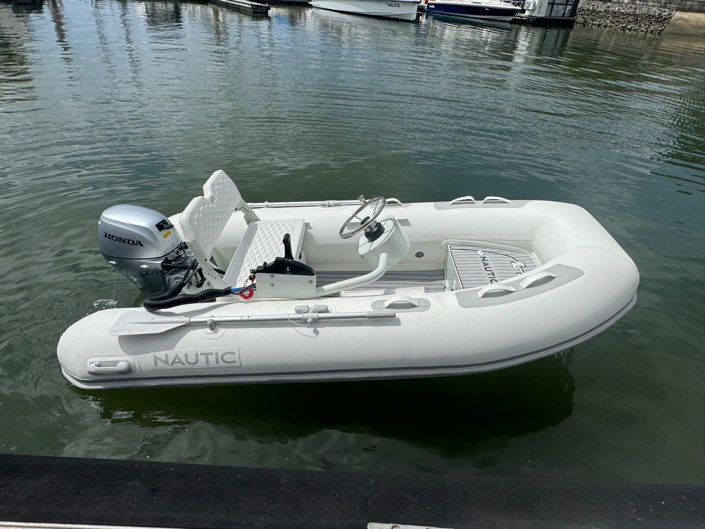320 Classic Aluminium RIB (Grey)